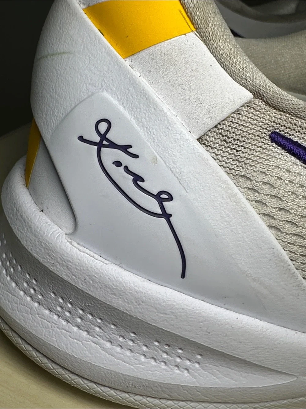 Nike Kobe 8 Protro Lakers Home White with purple Low-Top basketball Sneakers